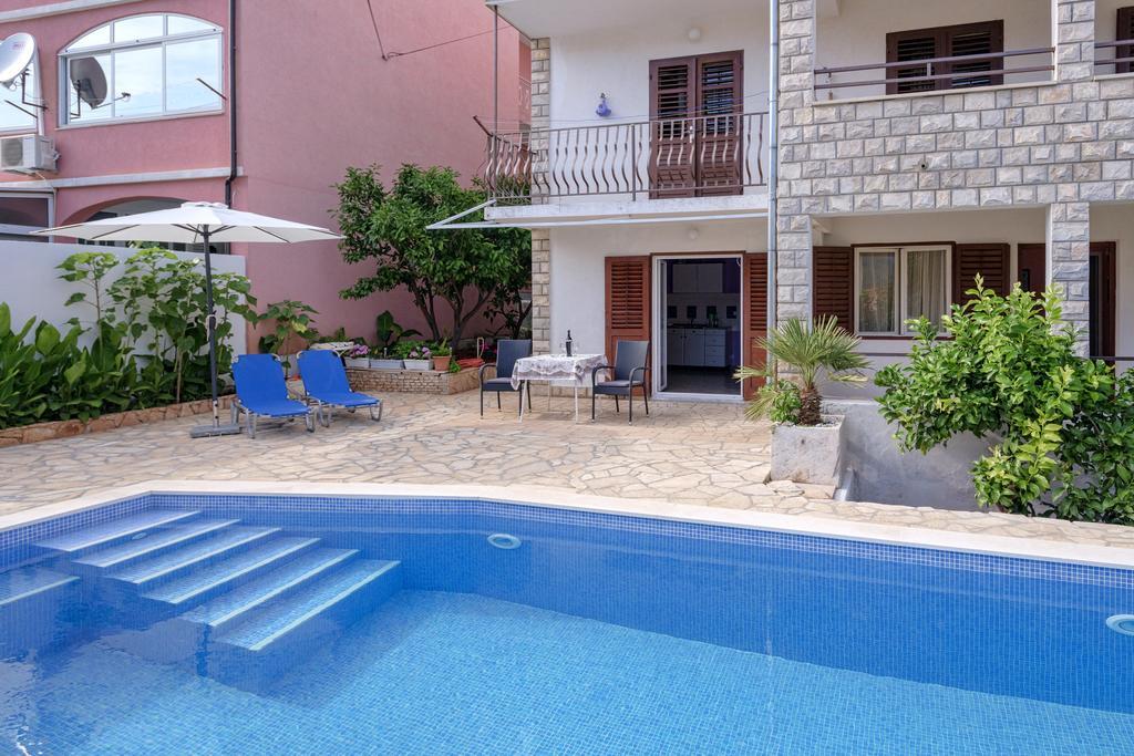 Apartments Priko 스타리 그라드 외부 사진