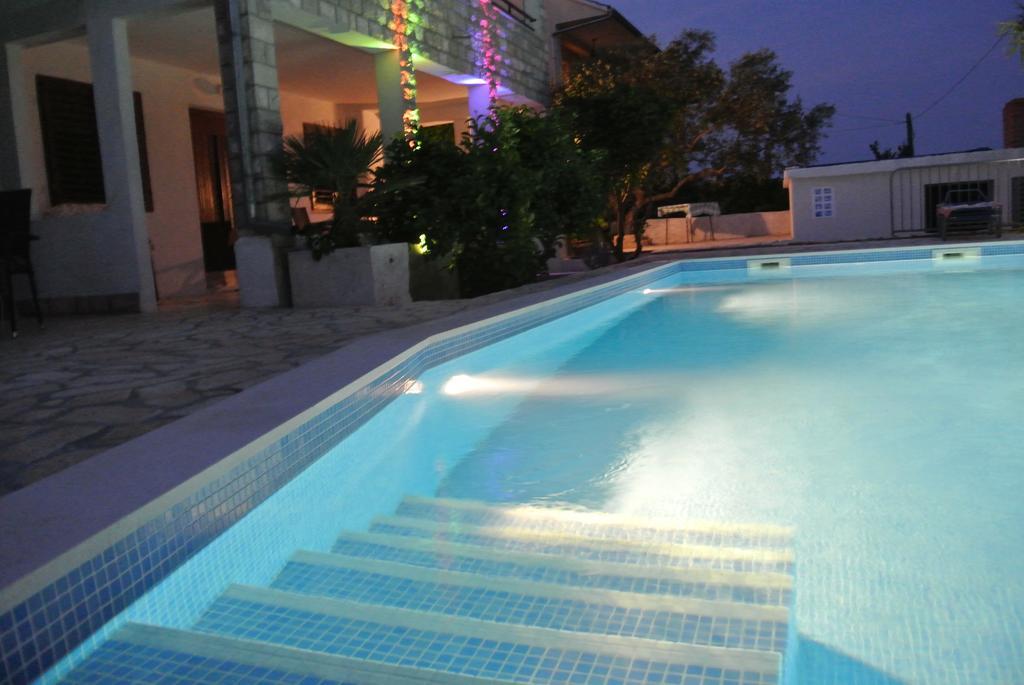 Apartments Priko 스타리 그라드 외부 사진