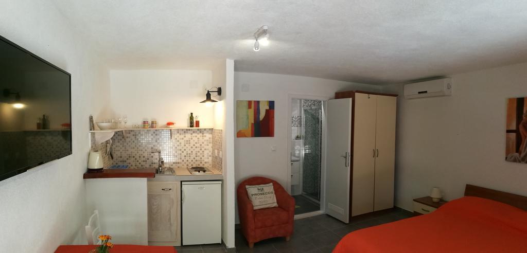 Apartments Priko 스타리 그라드 외부 사진